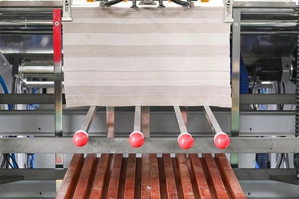 Zerk egiten du laminatu adimenduna aukera iraunkorragoa inprimatzeko akaberarako?