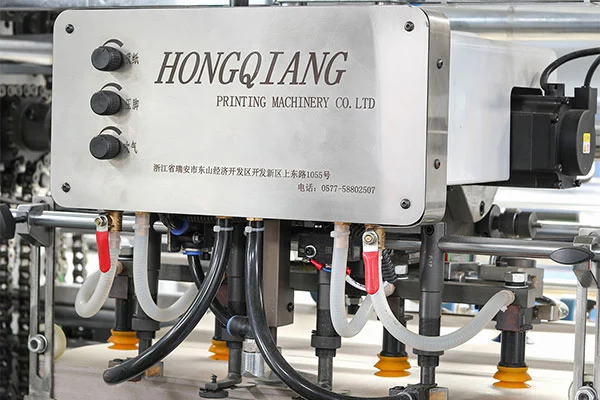 Zerk bihurtzen ditu ijezteko makinak guztiz automatikoak inprimatzeko akaberarako hobekuntza sinesgarria?